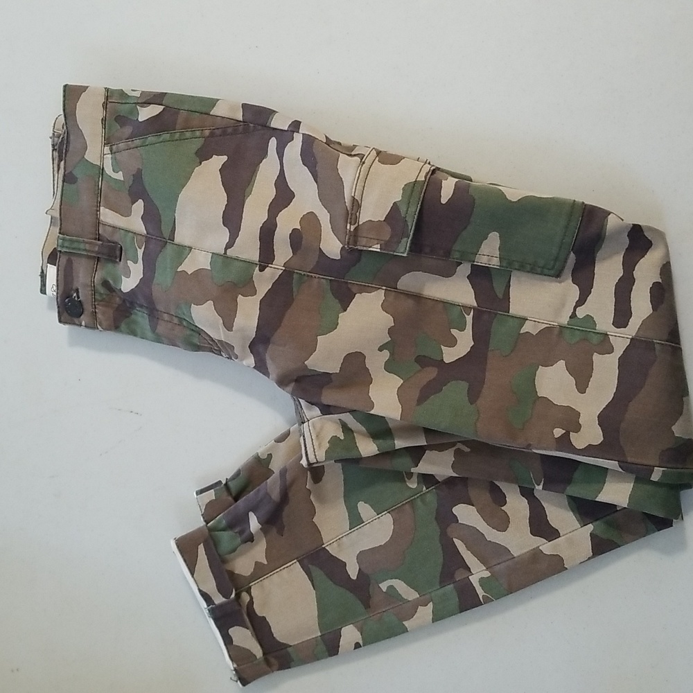 J. Crew Cropped Camo Pants Size 26